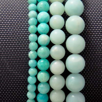 zoom_amazonite